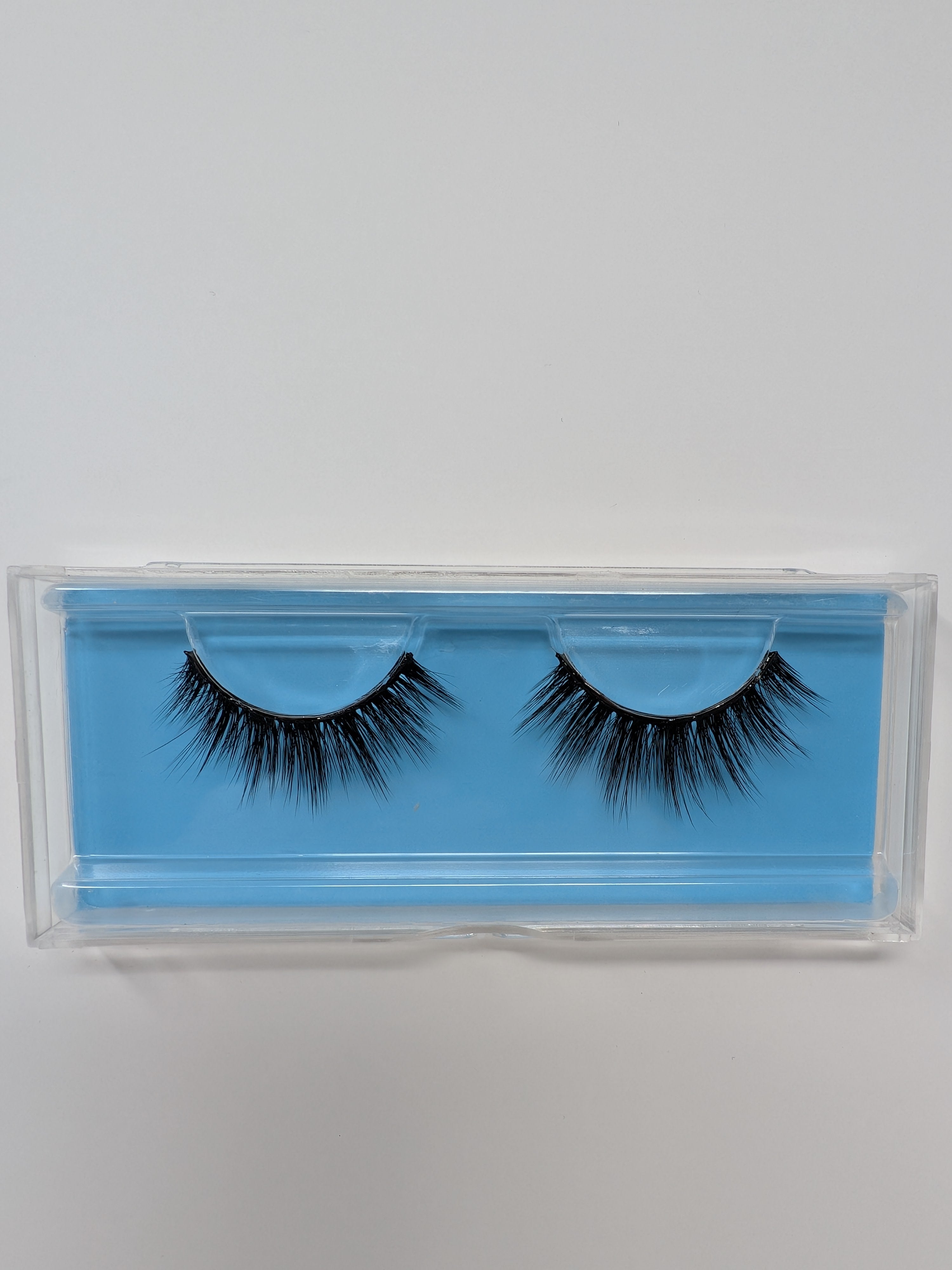 Awakiin Premium 4D Cashmere Lashes Royal