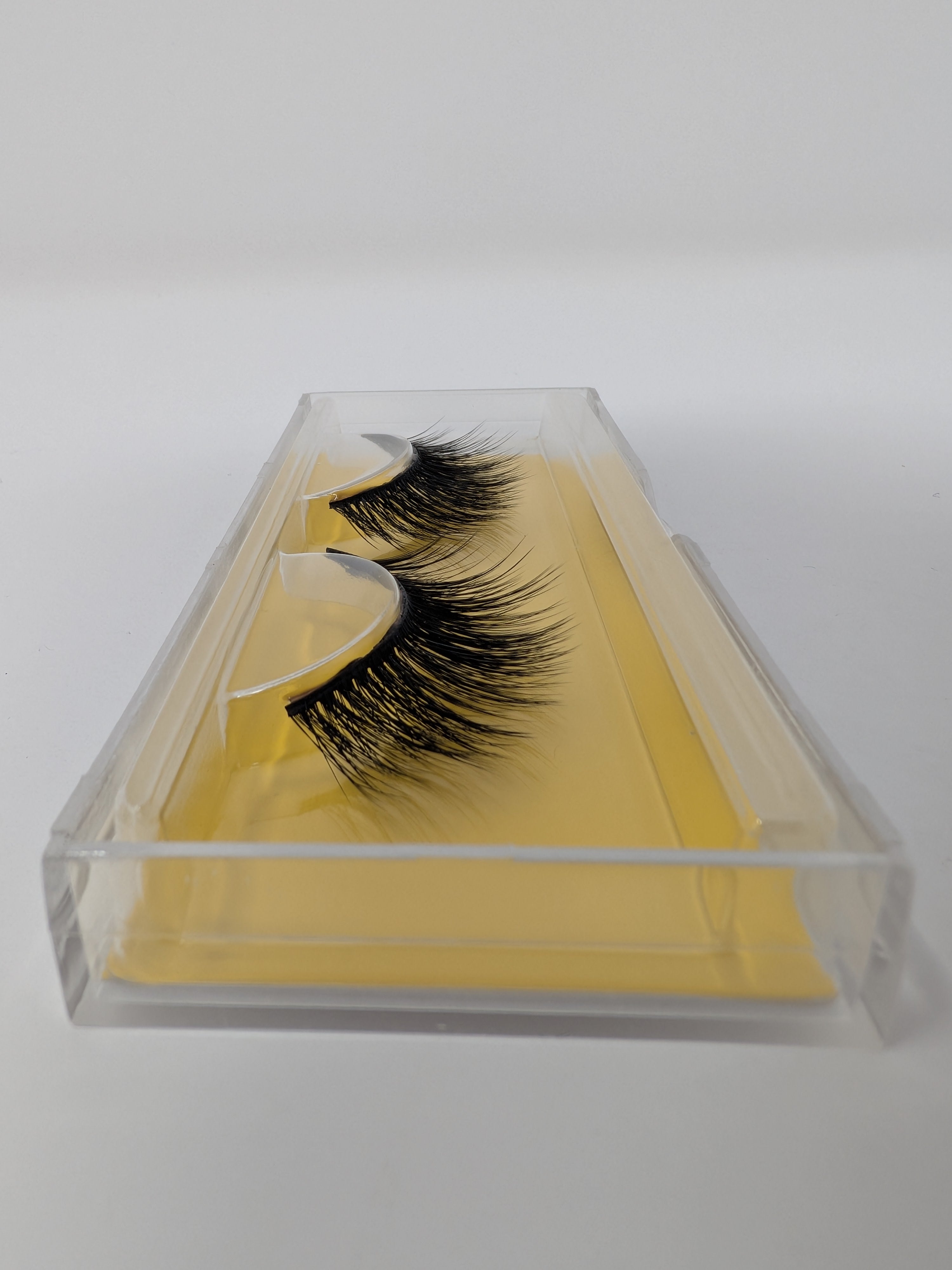 Awakiin Premium 4D Cashmere Lashes Classic