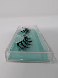 Awakiin Premium 4D Cashmere Lashes Barbie