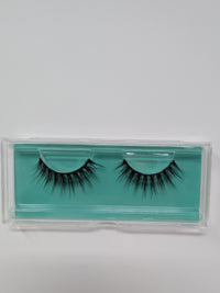 Awakiin Premium 4D Cashmere Lashes Lovely