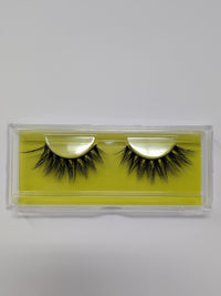 Awakiin Premium 4D Cashmere Lashes Bossy