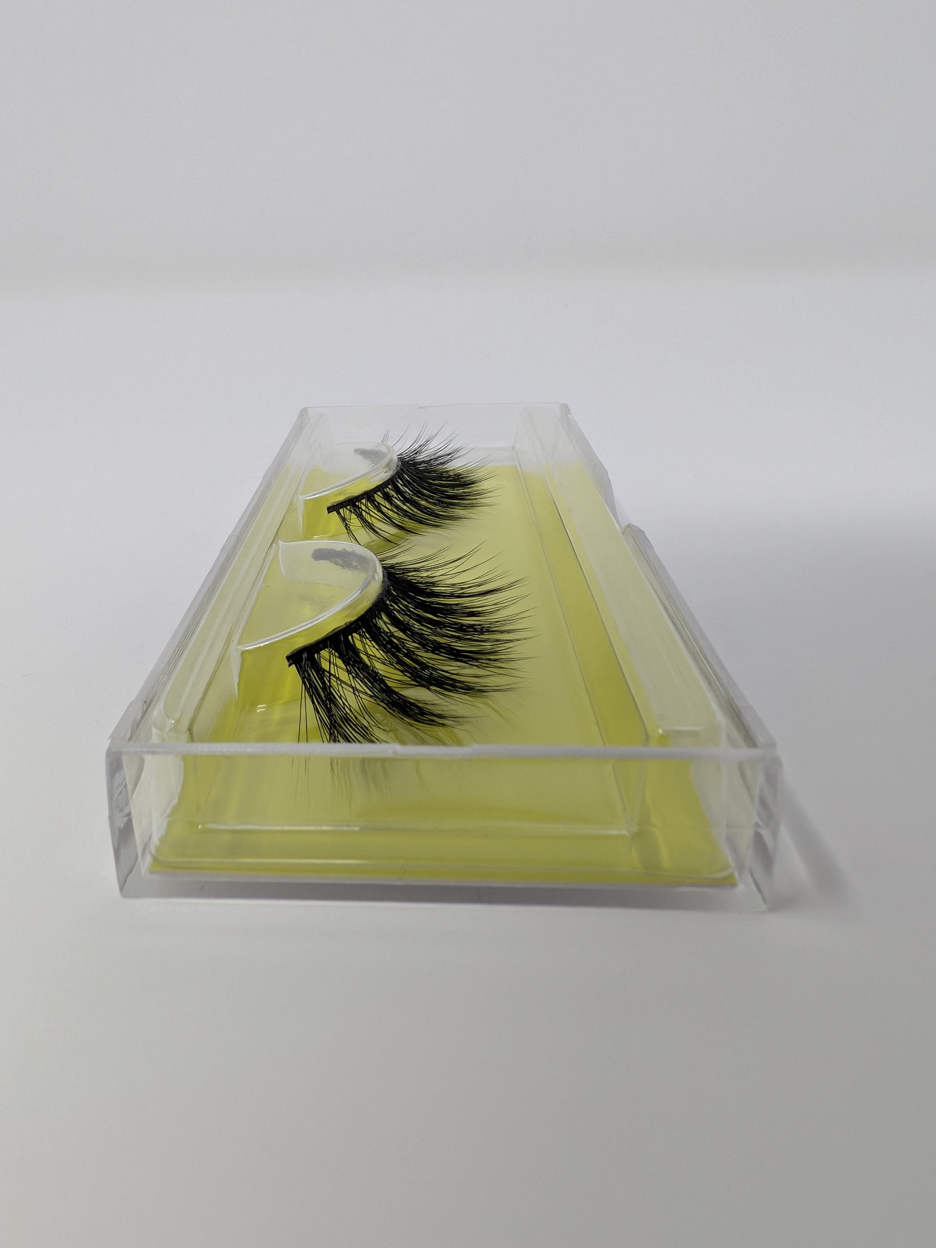 Awakiin Premium 4D Cashmere Lashes Party