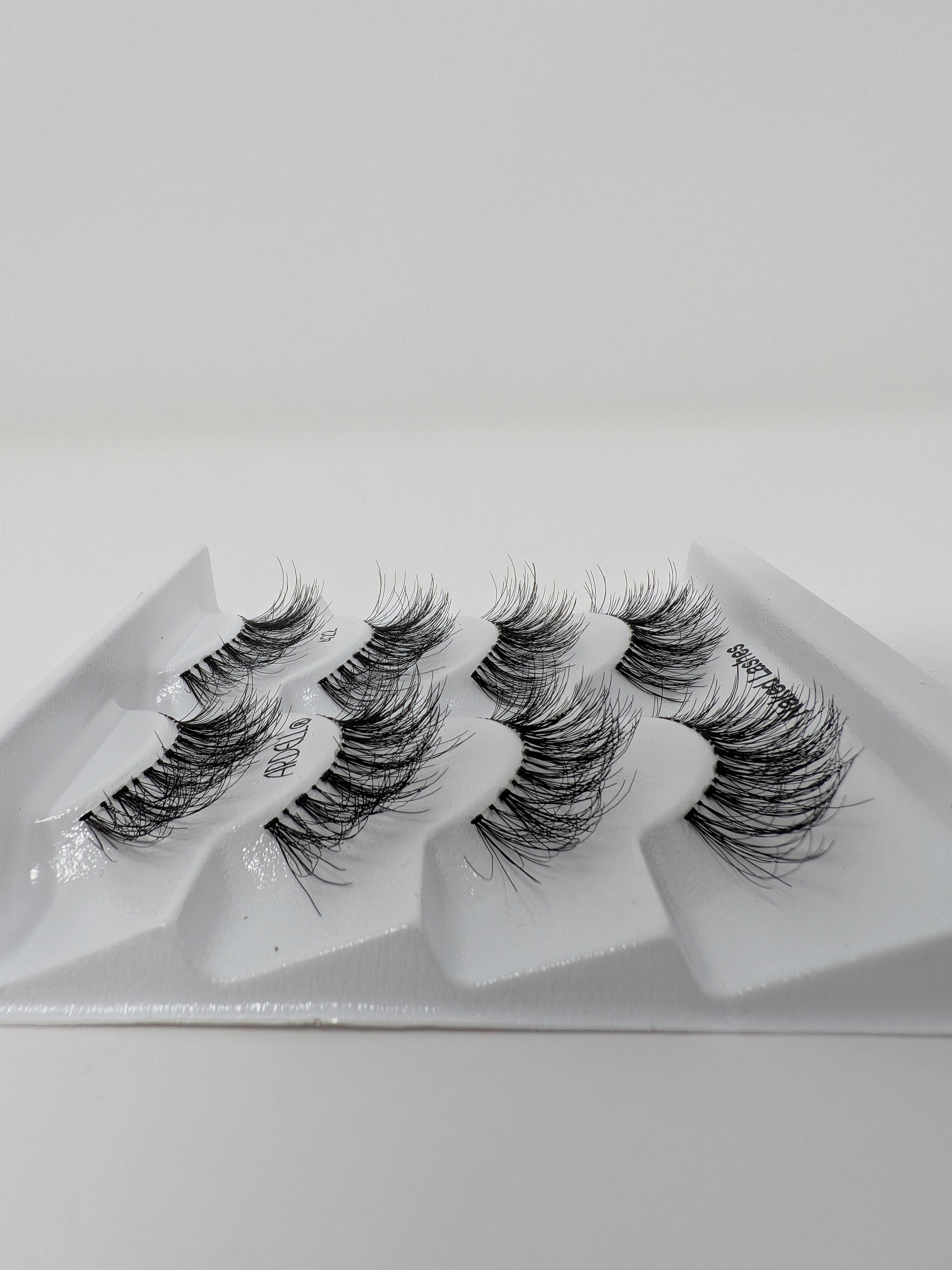 Ardell Naked Lashes 4-Pack - #422