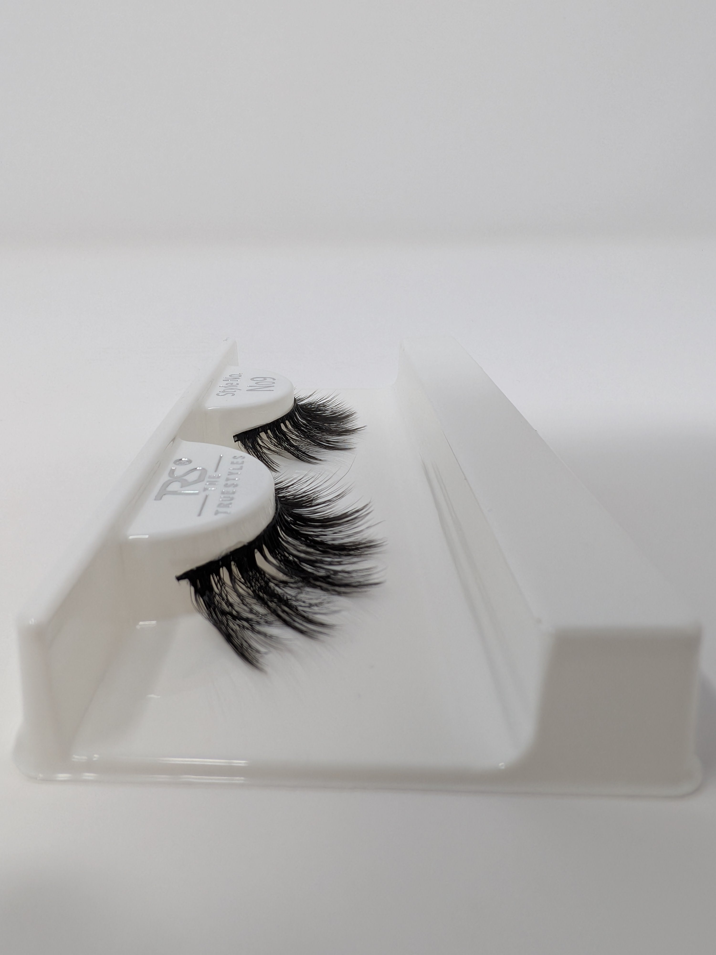 TRS Lightweight 5D Natural Lashes